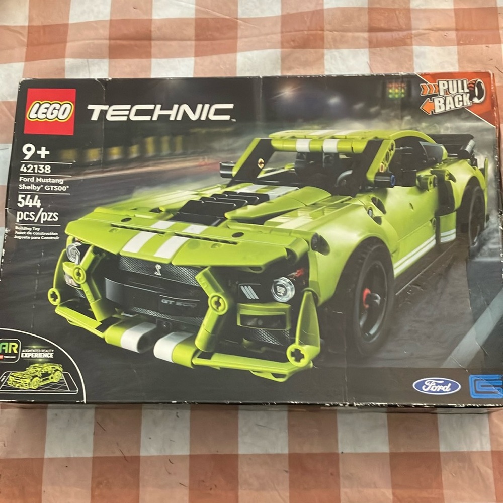 Brand new Lego technic Ford Mustang Shelby GT500